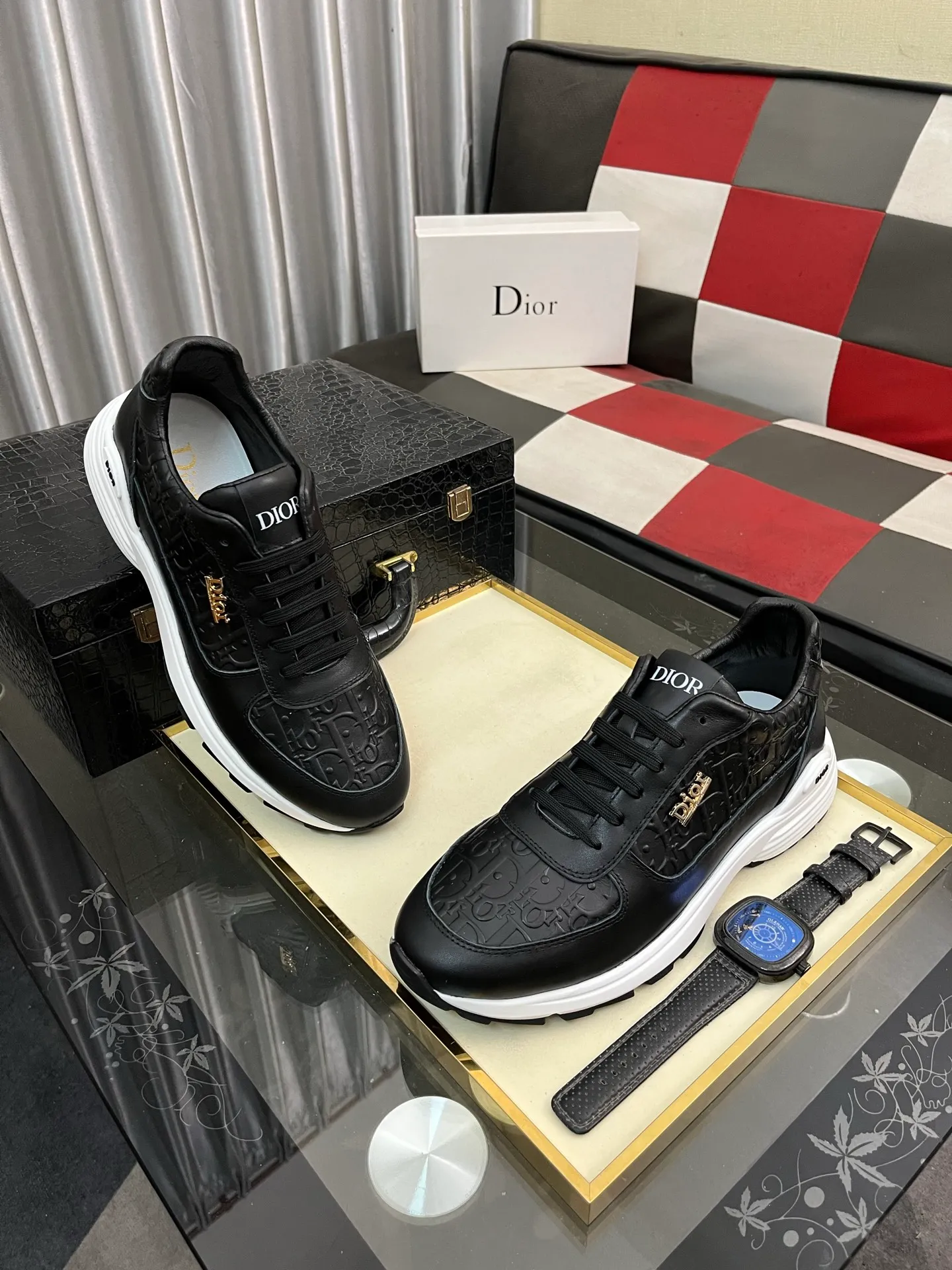 Men's Men's Shoes 💰440⌚️⌚️《DIOR*》The latest and most popular casual shoes, top brand [seduce] luxury~purchasing agent, top~quality. [Strong] The upper is made of imported breathable cowhide with woven material ➕ breathable sheepskin feet (•) and fine workmanship. Original stylish and stylish soft rubber wear-resistant and non-slip outsole, light and comfortable on the foot, size: 38-443️⃣colors available